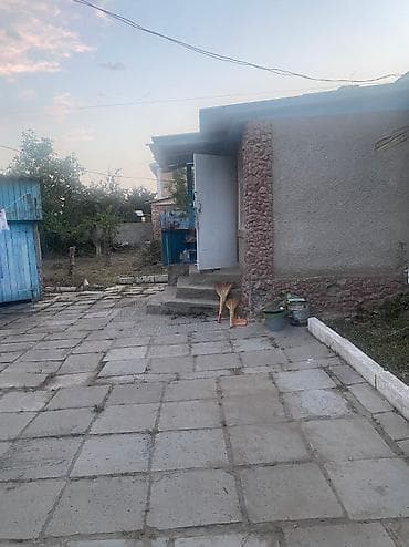 Дом в городе Чолпоната…район милиции красная книга…в уютной тишине at lalafo.kg — 7 Дом в городе Чолпоната…район милиции красная книга…в уютной тишине — 7