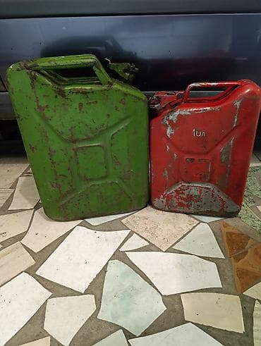 Канистра 10 л, Самовывоз, Платная доставка at lalafo.kg Канистра 10 л, Самовывоз, Платная доставка