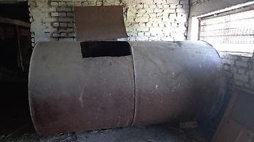 Срочно продается металлическая бочка с крышкойтолщина 10 мл at lalafo.kg Срочно продается металлическая бочка с крышкойтолщина 10 мл