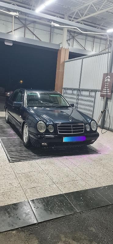 Mercedes-Benz E-Class: 1999 г., 3.2 л, Автомат, Бензин, Седан lalafo.kg да Mercedes-Benz E-Class: 1999 г., 3.2 л, Автомат, Бензин, Седан