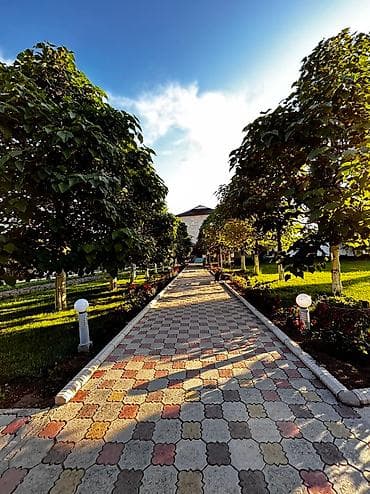 Коттедж at lalafo.kg — 2 Коттедж — 2