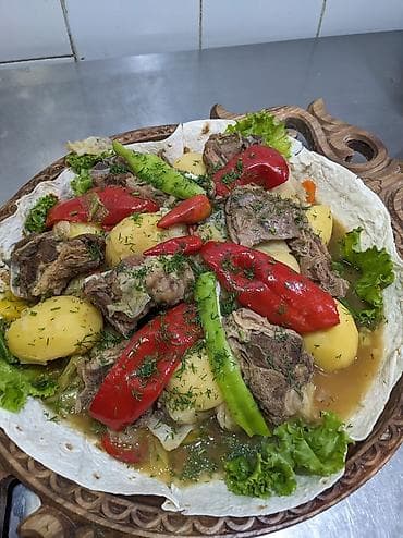Повар Горячий цех. С опытом at lalafo.kg Повар Горячий цех. С опытом