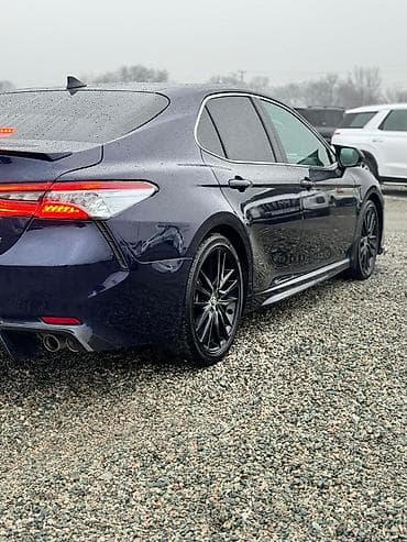 Toyota Camry: 2022 г., 2.5 л, Автомат, Бензин, Седан at lalafo.kg Toyota Camry: 2022 г., 2.5 л, Автомат, Бензин, Седан