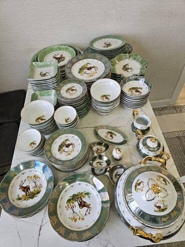 Набор посуды на 10 персон. 127 предметов. Ватсапп at lalafo.kg Набор посуды на 10 персон. 127 предметов. Ватсапп