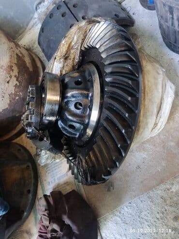 Задний редуктор Mercedes-Benz 1997 г., Б/у, Оригинал, Германия at lalafo.kg Задний редуктор Mercedes-Benz 1997 г., Б/у, Оригинал, Германия