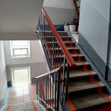 Покраска и ремонт лестничных клеток и подъездов - Комплексная отделка at lalafo.kg Покраска и ремонт лестничных клеток и подъездов - Комплексная отделка