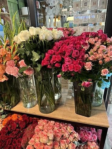Свежесрезанные цветы в ассортиментах для букетов и композиций. - lalafo.kg да Свежесрезанные цветы в ассортиментах для букетов и композиций. -