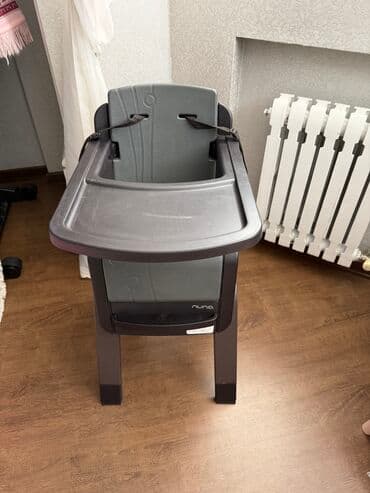 Стульчик для кормления, Б/у, Другой бренд, Пластик, Другой вид, цвет - Черный, Самовывоз at lalafo.kg Стульчик для кормления, Б/у, Другой бренд, Пластик, Другой вид, цвет - Черный, Самовывоз