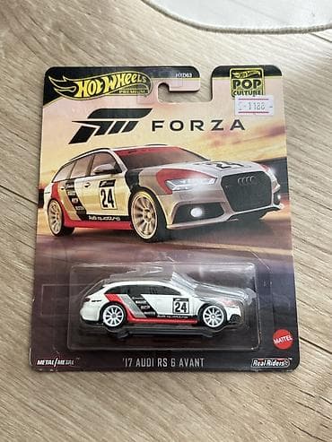 Hot Wheels Premium Pop Culture — Forza Motorsport Модель: ’17 Audi RS at lalafo.kg Hot Wheels Premium Pop Culture — Forza Motorsport Модель: ’17 Audi RS