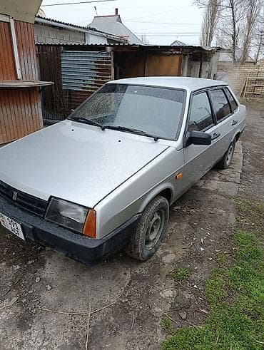 ВАЗ (ЛАДА) 21099: 2003 г., 1.5 л, Механика, Бензин, Седан at lalafo.kg ВАЗ (ЛАДА) 21099: 2003 г., 1.5 л, Механика, Бензин, Седан
