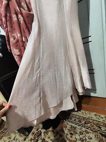 Продаю или меняю, предлагайте варианты. Вечернее платье в пол с at lalafo.kg — 4 Продаю или меняю, предлагайте варианты. Вечернее платье в пол с — 4