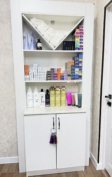 Продается стильный и очень удобный стеллаж для колориста! ✨ Если вы at lalafo.kg Продается стильный и очень удобный стеллаж для колориста! ✨ Если вы