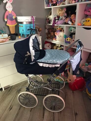 Продаю кукольную игрушечную коляску для кукол.Идеально для девочек кто at lalafo.kg Продаю кукольную игрушечную коляску для кукол.Идеально для девочек кто