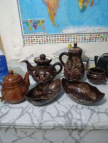 Набор керамической посуды в традиционном стиле, коричневая глазурь с at lalafo.kg Набор керамической посуды в традиционном стиле, коричневая глазурь с