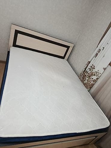 Лесо- и пиломатериалы: Двуспальная кровать, Б/у, С матрасом, длина - 2 см at lalafo.kg — 1 Лесо- и пиломатериалы: Двуспальная кровать, Б/у, С матрасом, длина - 2 см — 1