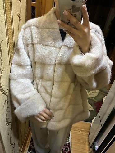 Шуба, Короткая модель, M at lalafo.kg Шуба, Короткая модель, M