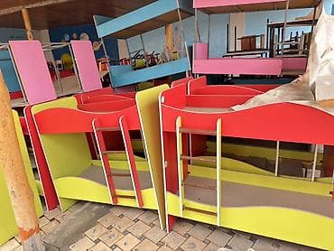 Детские двухъярусные кровати и металлические койки Описание: - Яркие at lalafo.kg Детские двухъярусные кровати и металлические койки Описание: - Яркие