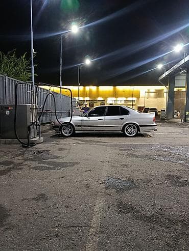 BMW e34 состояние отличное меняю на 220 210 об 4.3 Мерседес с моей lalafo.kg да BMW e34 состояние отличное меняю на 220 210 об 4.3 Мерседес с моей