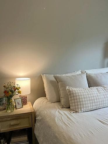 Студия, Душевая кабина, Постельное белье, Кондиционер at lalafo.kg Студия, Душевая кабина, Постельное белье, Кондиционер