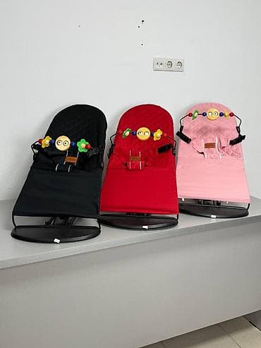 Детский шезлонг, Новый, Качалка, Другой материал, цвет - Красный at lalafo.kg Детский шезлонг, Новый, Качалка, Другой материал, цвет - Красный