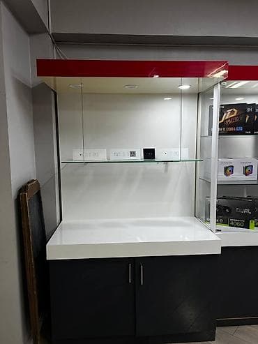 Продаётся мебель (Витрины, Ресепшн). есть ещё столы и стулья at lalafo.kg — 3 Продаётся мебель (Витрины, Ресепшн). есть ещё столы и стулья — 3