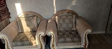 Пара классических мягких кресел в комплекте. - Стиль: неоклассика с at lalafo.kg Пара классических мягких кресел в комплекте. - Стиль: неоклассика с