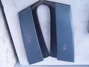 Декоративные накладки На пороги, Пластик, Subaru, 2002 г., Б/у, Самовывоз at lalafo.kg Декоративные накладки На пороги, Пластик, Subaru, 2002 г., Б/у, Самовывоз