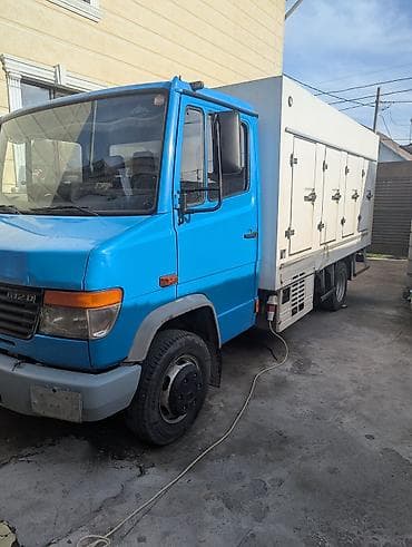 Грузовик, Mercedes-Benz, Стандарт, 4 т, Б/у at lalafo.kg Грузовик, Mercedes-Benz, Стандарт, 4 т, Б/у