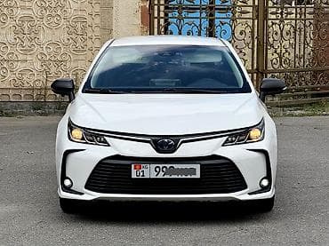 Toyota Corolla: 2021 г., 1.8 л, Вариатор, Гибрид, Седан at lalafo.kg Toyota Corolla: 2021 г., 1.8 л, Вариатор, Гибрид, Седан