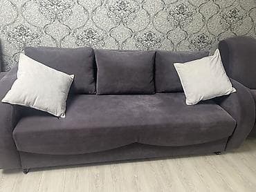 Прямой диван at lalafo.kg Прямой диван