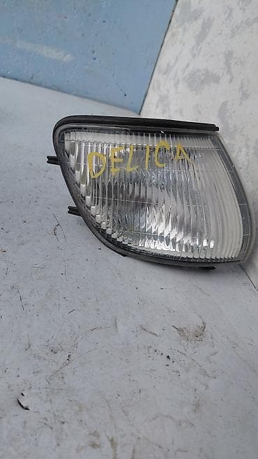 Правый поворотник Mitsubishi 2000 г., Б/у, Оригинал, Япония at lalafo.kg Правый поворотник Mitsubishi 2000 г., Б/у, Оригинал, Япония