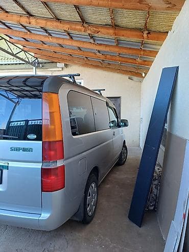 Honda Stepwgn: 2003 г., 2 л, Автомат, Бензин, Минивэн at lalafo.kg Honda Stepwgn: 2003 г., 2 л, Автомат, Бензин, Минивэн