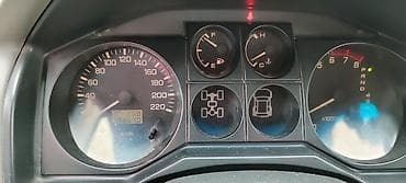 Mitsubishi Pajero: 2005 г., 3 л, Автомат, Газ, Внедорожник at lalafo.kg — 10 Mitsubishi Pajero: 2005 г., 3 л, Автомат, Газ, Внедорожник — 10