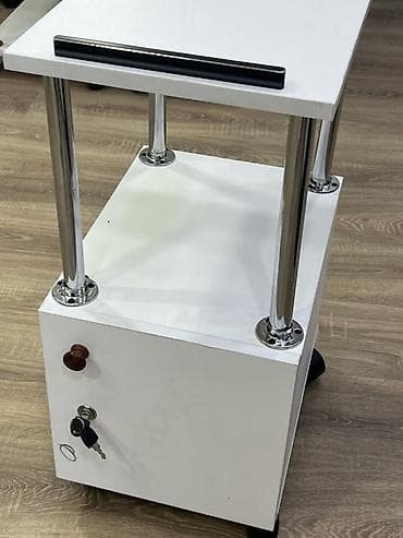 Гүлдөр үчүн секичелүү текче, ЛДСП lalafo.kg да Гүлдөр үчүн секичелүү текче, ЛДСП