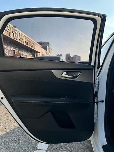 Lotus: Kia K3: 2018 г., 1.6 л, Автомат, Бензин, Седан at lalafo.kg — 9 Lotus: Kia K3: 2018 г., 1.6 л, Автомат, Бензин, Седан — 9