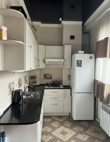 1 комната, 34 м², Индивидуалка, 1 этаж, Косметический ремонт at lalafo.kg 1 комната, 34 м², Индивидуалка, 1 этаж, Косметический ремонт