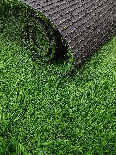 Искусственный газон в рулонах - Реалистичная фактура и насыщенный at lalafo.kg Искусственный газон в рулонах - Реалистичная фактура и насыщенный