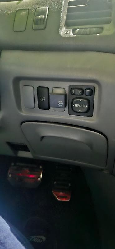 Toyota Estima: 2002 г., 3 л, Автомат, Газ, Минивэн at lalafo.kg — 10 Toyota Estima: 2002 г., 3 л, Автомат, Газ, Минивэн — 10