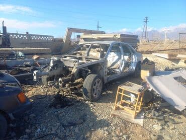 Запчасти на ауди А8 есть всё at lalafo.kg Запчасти на ауди А8 есть всё