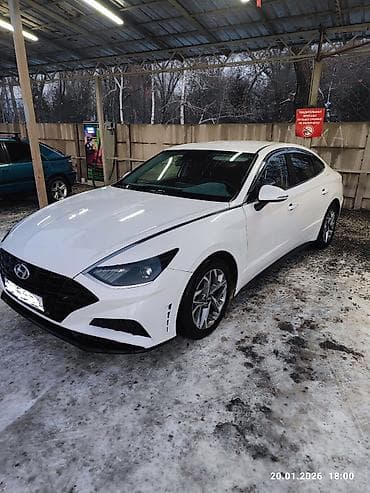 Hyundai Sonata: 2021 г., 2 л, Автомат, Газ, Седан at lalafo.kg Hyundai Sonata: 2021 г., 2 л, Автомат, Газ, Седан