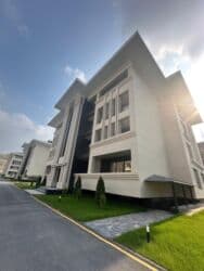 4 комнаты, 206 м², Элитка, 4 этаж, ПСО (под самоотделку) at lalafo.kg 4 комнаты, 206 м², Элитка, 4 этаж, ПСО (под самоотделку)