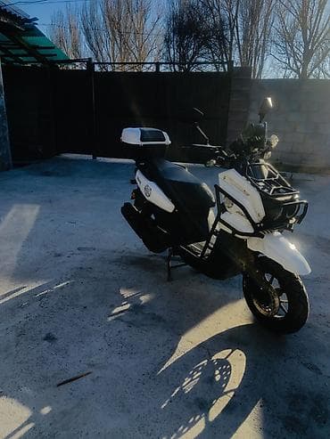 Тип скутера Tank, 150 куб. см, Бензин, Б/у at lalafo.kg Тип скутера Tank, 150 куб. см, Бензин, Б/у