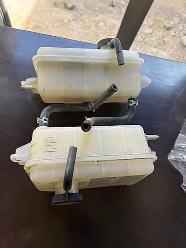 Бачок Toyota Оригинал, Япония at lalafo.kg Бачок Toyota Оригинал, Япония