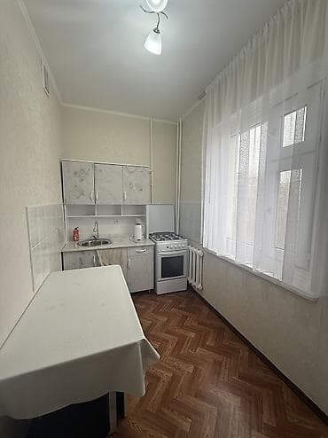 1 комната, 34 м², 105 серия, 4 этаж, Косметический ремонт at lalafo.kg 1 комната, 34 м², 105 серия, 4 этаж, Косметический ремонт