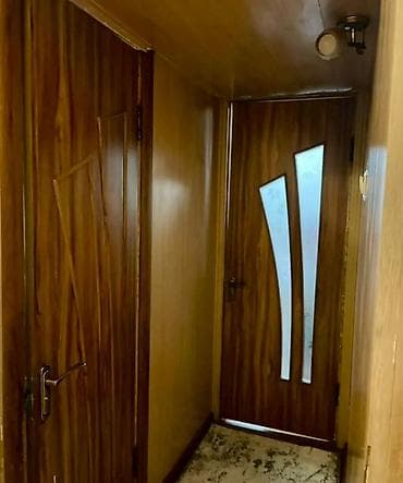 3 комнаты, 58 м², 104 серия, 4 этаж, Старый ремонт at lalafo.kg 3 комнаты, 58 м², 104 серия, 4 этаж, Старый ремонт