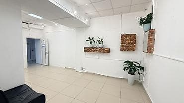 Аренда офисов, 30 м², В бизнес центре, 1 линия at lalafo.kg Аренда офисов, 30 м², В бизнес центре, 1 линия