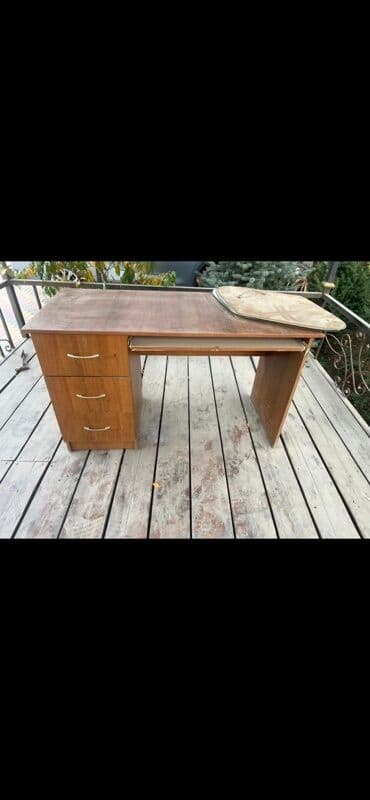 компютерный шкаф: Письменный стол at lalafo.kg — 1 компютерный шкаф: Письменный стол — 1