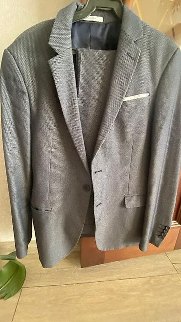 Продам брючный костюм, в хорошем состоянии at lalafo.kg — 2 Продам брючный костюм, в хорошем состоянии — 2