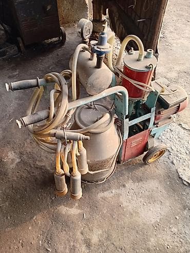 Доильный аппарат передвижной для коров работал 3-4 раза Описание: - at lalafo.kg Доильный аппарат передвижной для коров работал 3-4 раза Описание: -