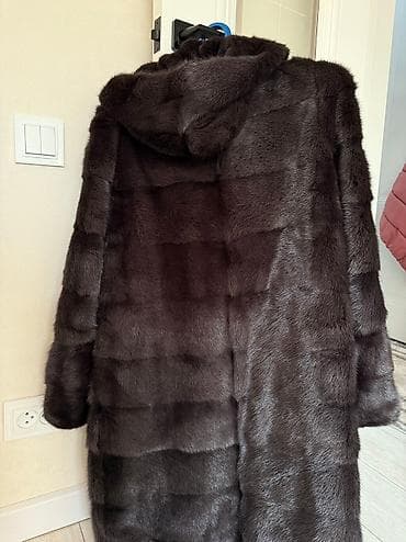 Шуба, Норка, Тизеден, Капюшону бар, Трансформер, M lalafo.kg да — 2 Шуба, Норка, Тизеден, Капюшону бар, Трансформер, M — 2